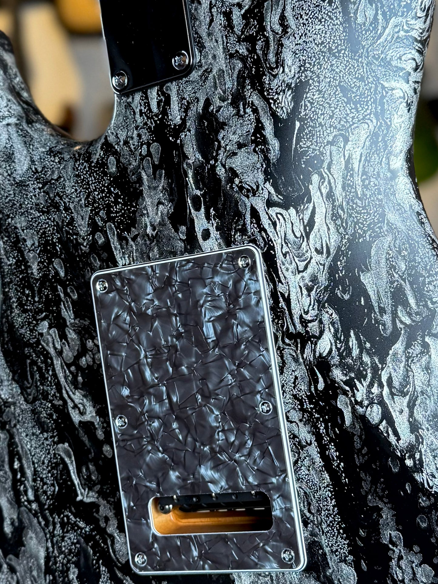 James Tyler Guitars Studio Elite | Black Schmear (Vibrato Spec)