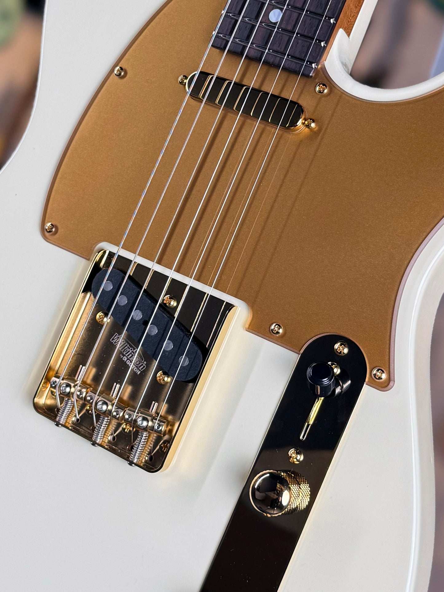 Suhr Mateus Asato Classic T Signature Series | 'MA' White