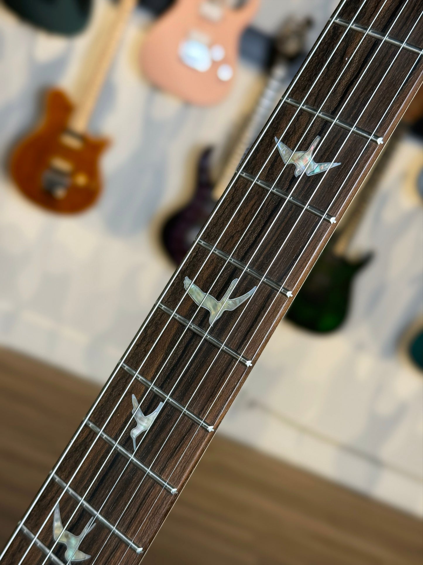 PRS Custom 24-08 Wood Library Sprayer's Choice | Gunmetal Grey Sparkle/Natural Back