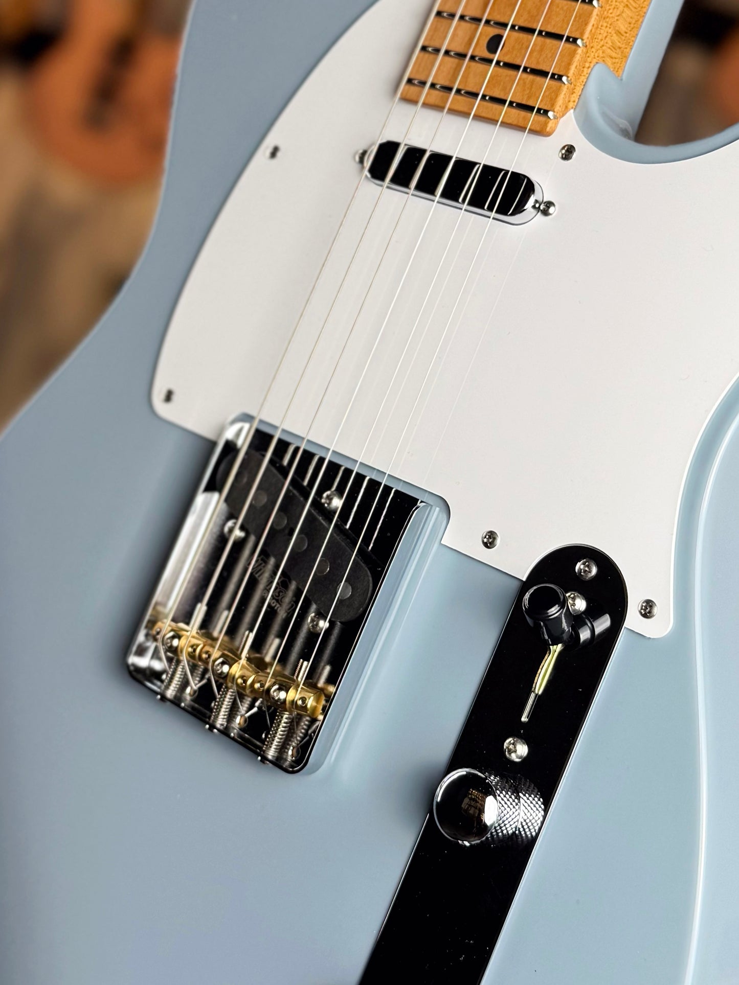 Suhr Classic T Custom Limited Edition | Stone Gray