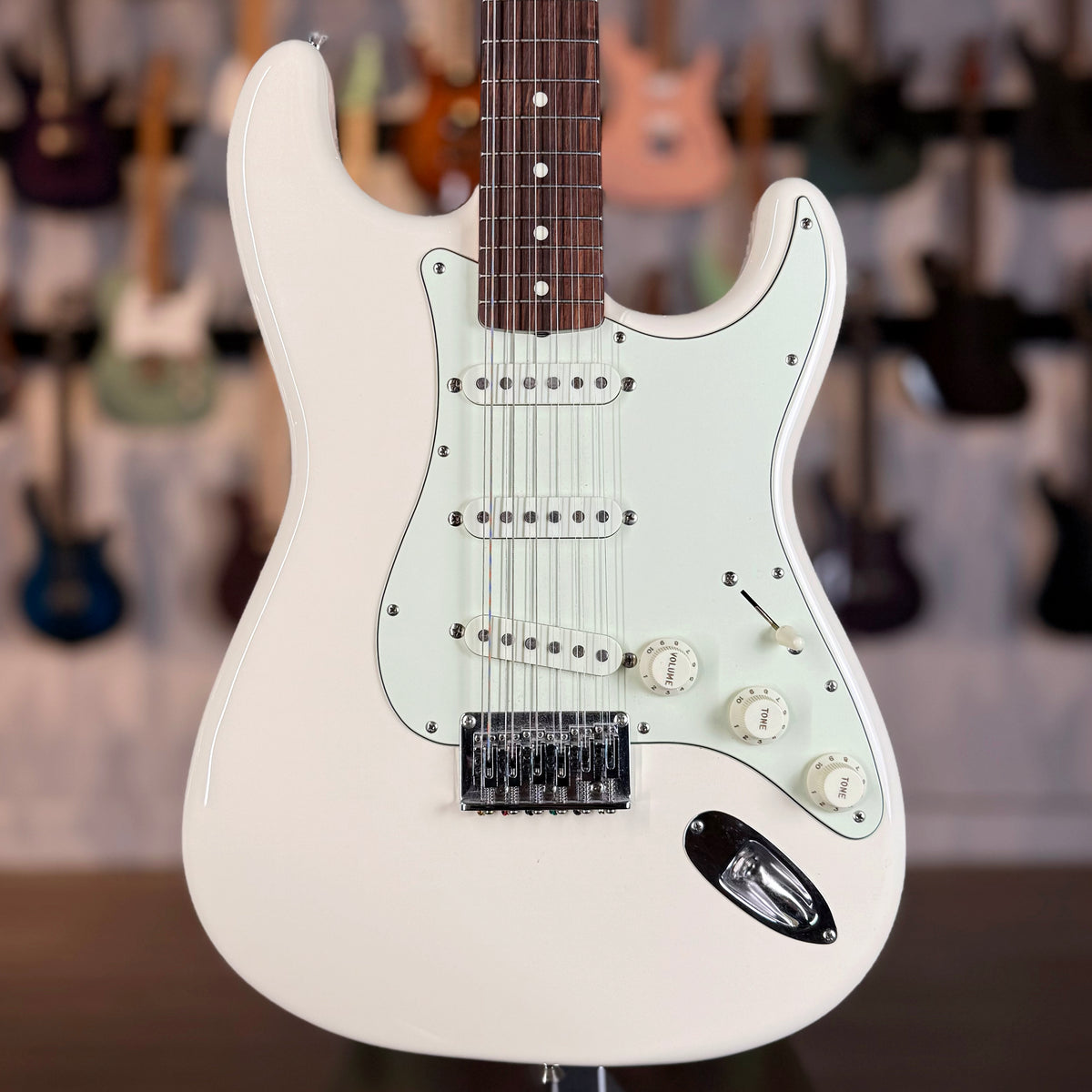 Fender FSR Traditional Stratocaster XII 12-String | Olympic White