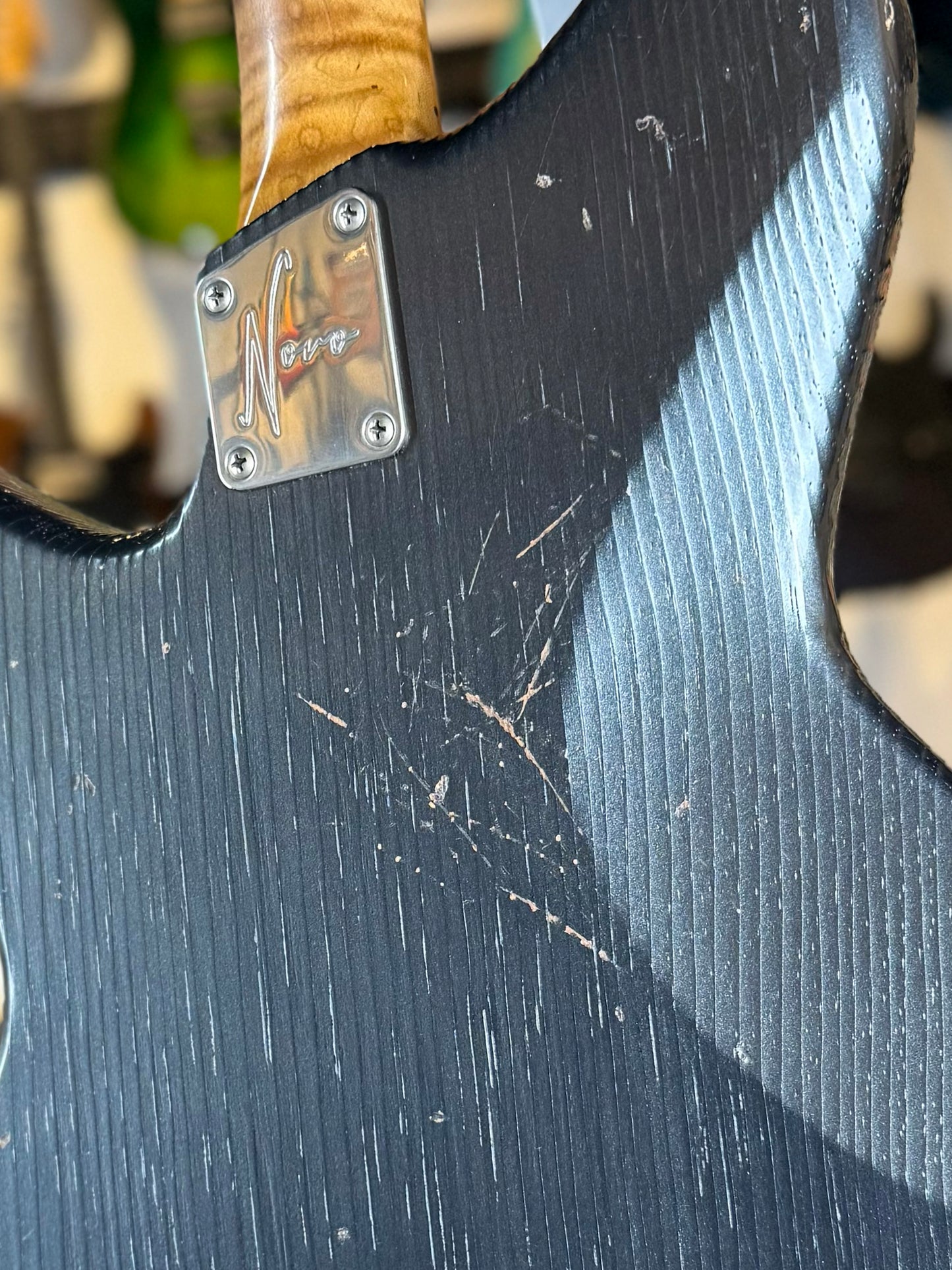 Novo Guitars Serus J HH Custom | Charcoal Frost