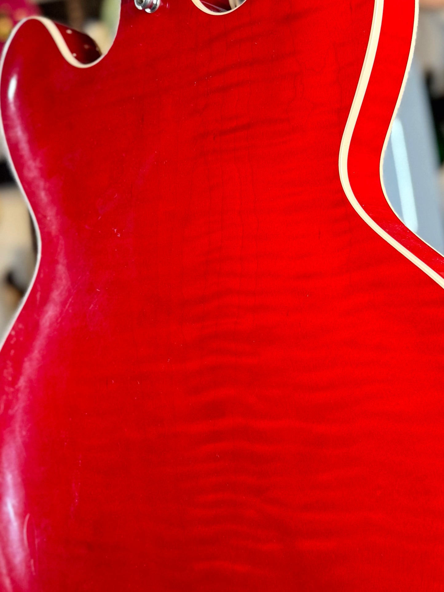 Gibson Custom Shop ES-335 | Cherry Red Flame Maple