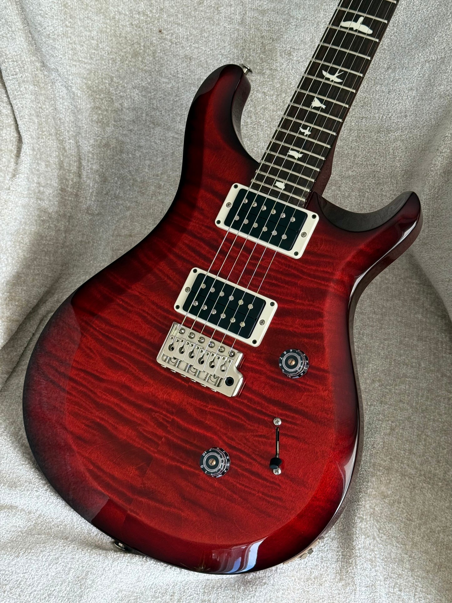 PRS S2 Custom 24 | Fire Red Burst