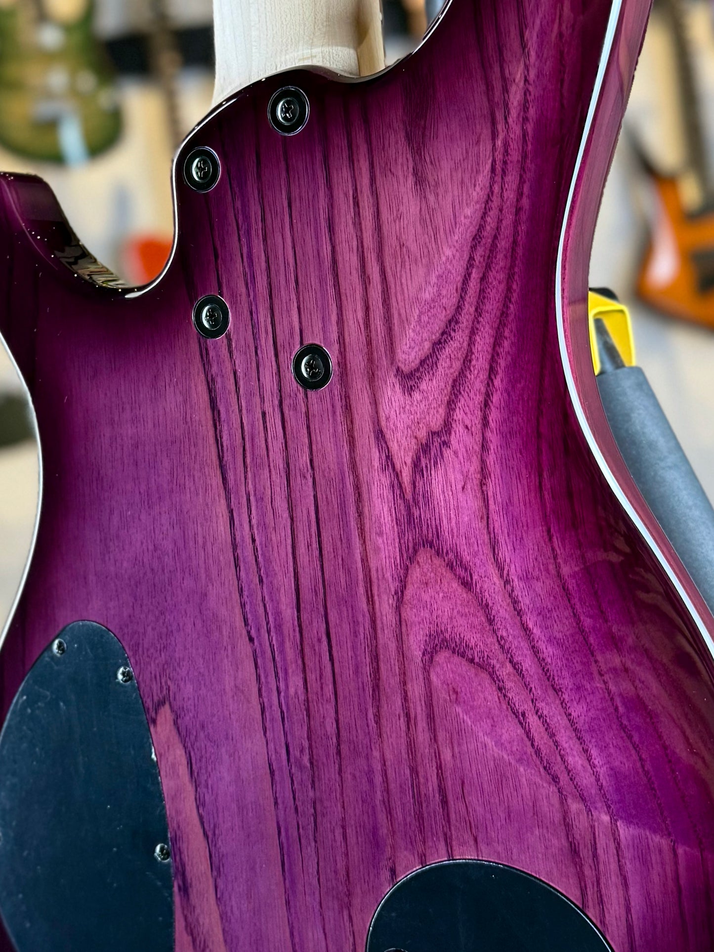 Dingwall Guitars Combustion C3 5 String | Ultravioletburst