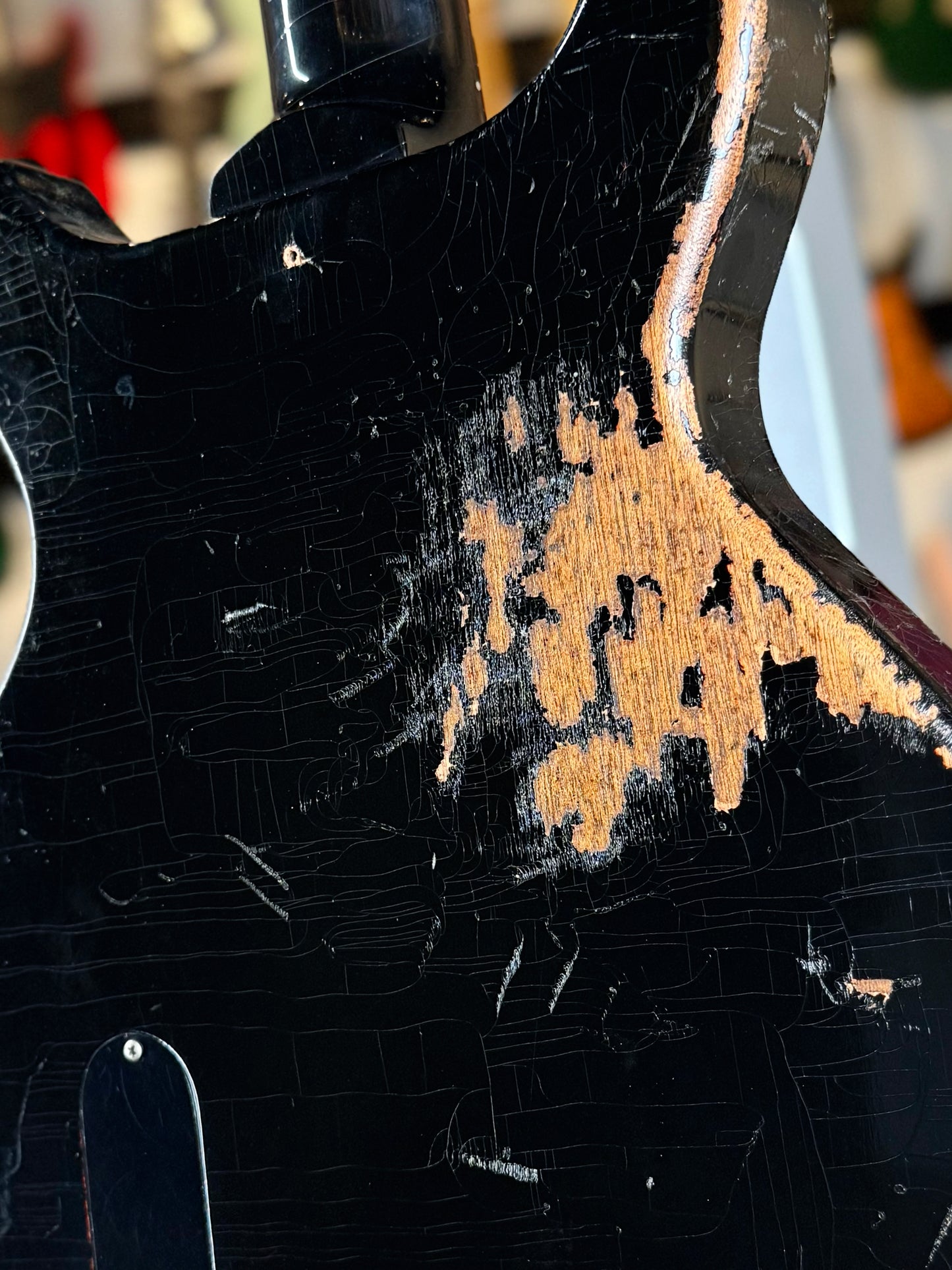 Rock N Roll Relics Thunders | Black (Pre-Owned)