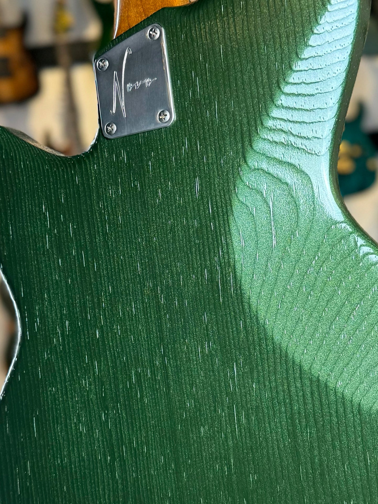 Novo Guitars Serus J Custom | Cadillac Green