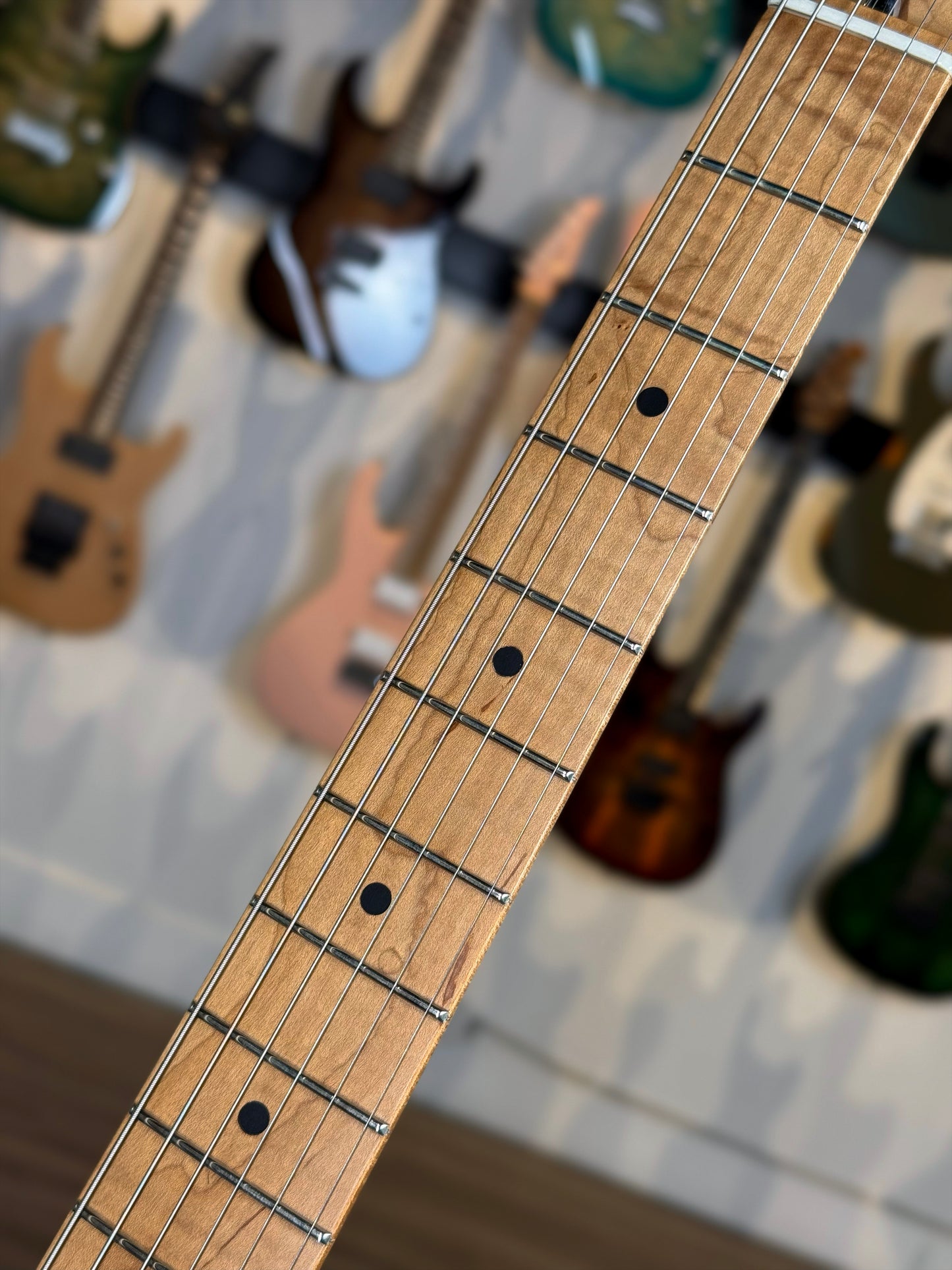 LSL Instruments Saticoy Hierloom Custom  | Metallic 3 Tone Sunburst