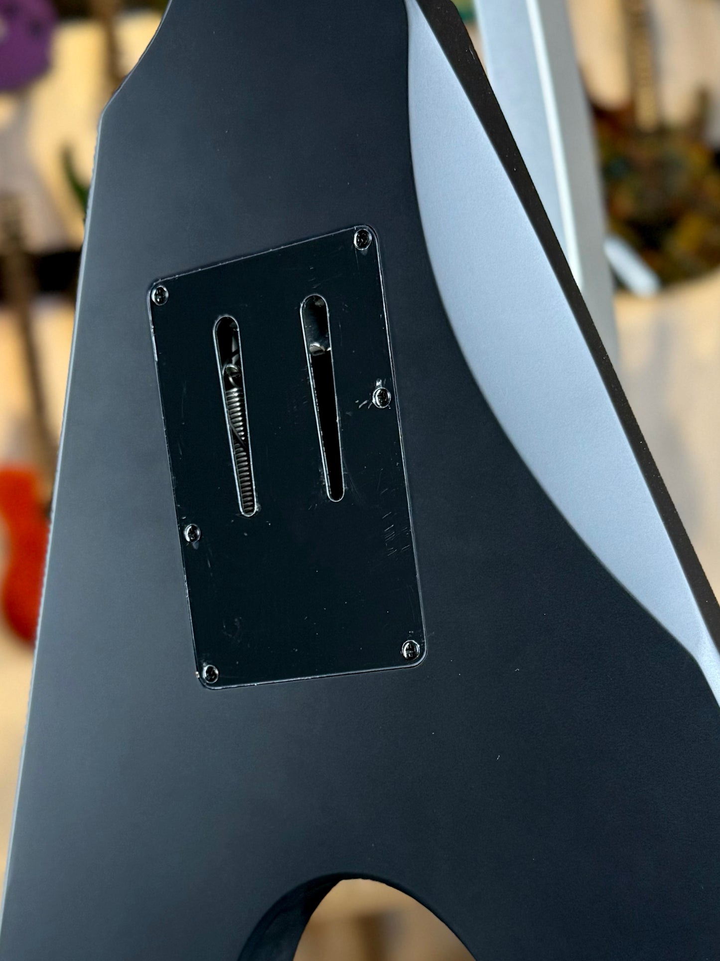 Dunable Asteroid DE | Matte Black Floyd Rose