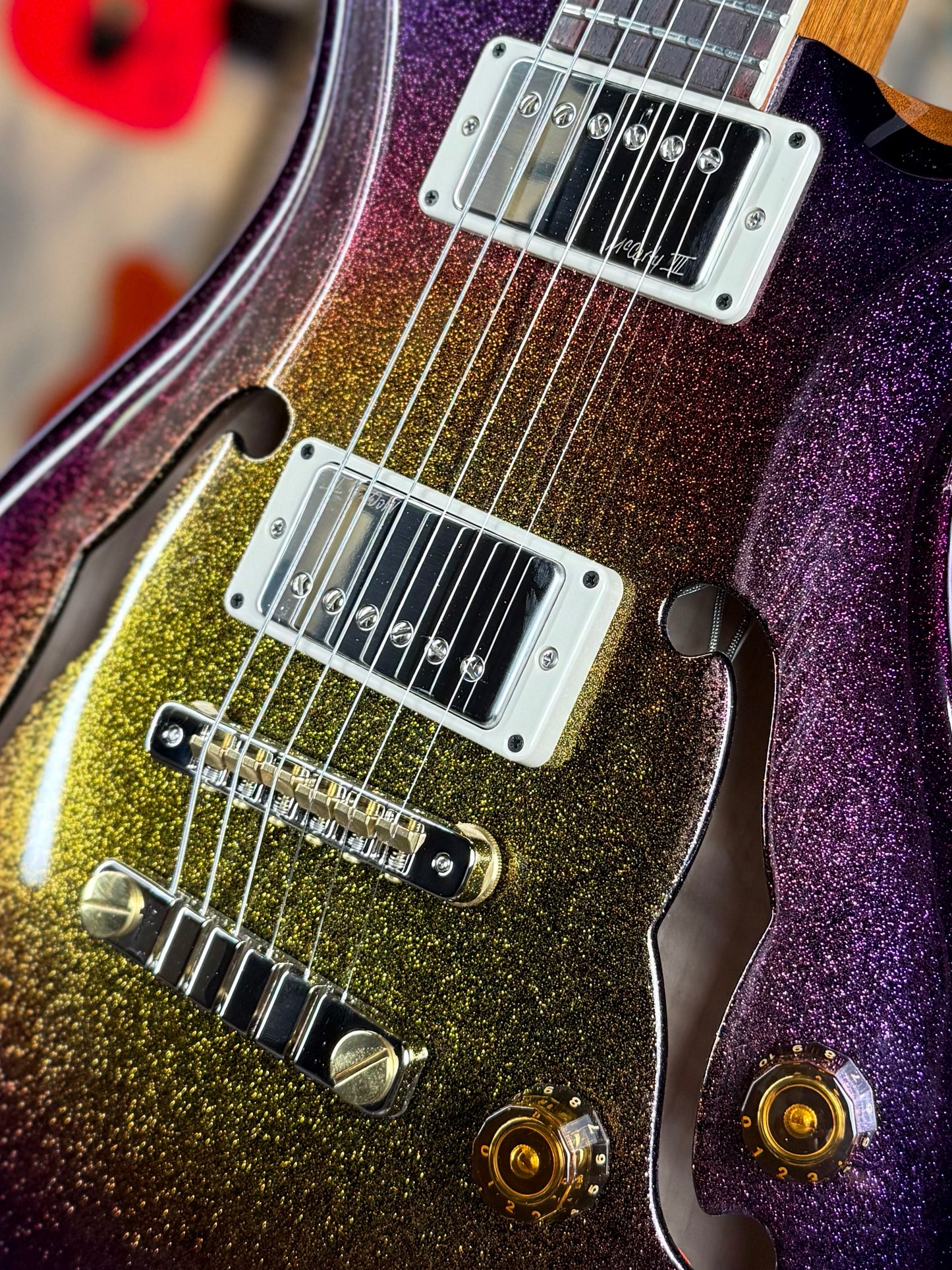 PRS McCarty 594 Hollowbody II Sprayer's Choice | Purple Gold Sunset Burst Sparkle