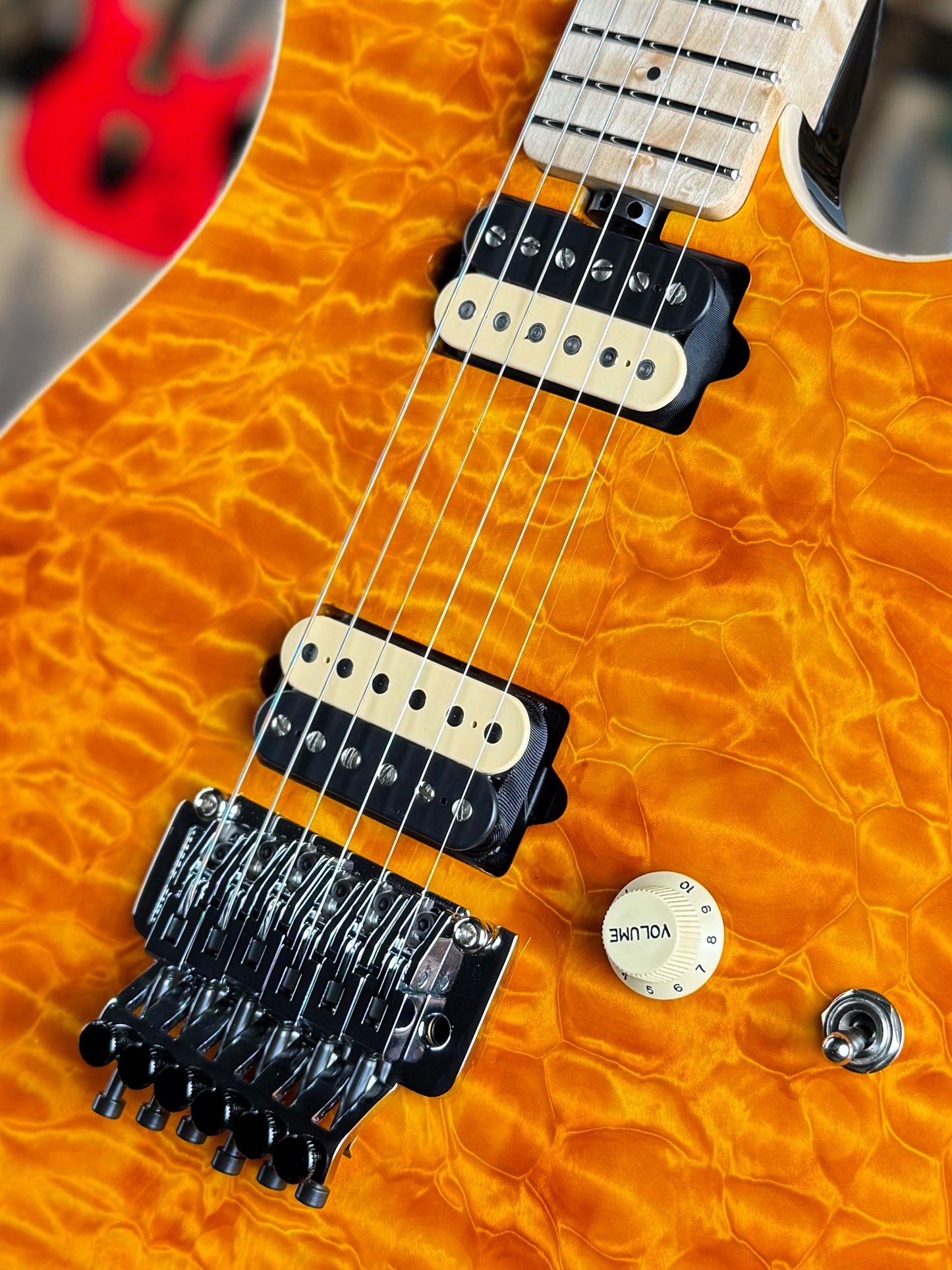 Ernie Ball Music Man 30th Anniversary Axis Limited Edition | Translucent Gold Quilt (1 of 120)
