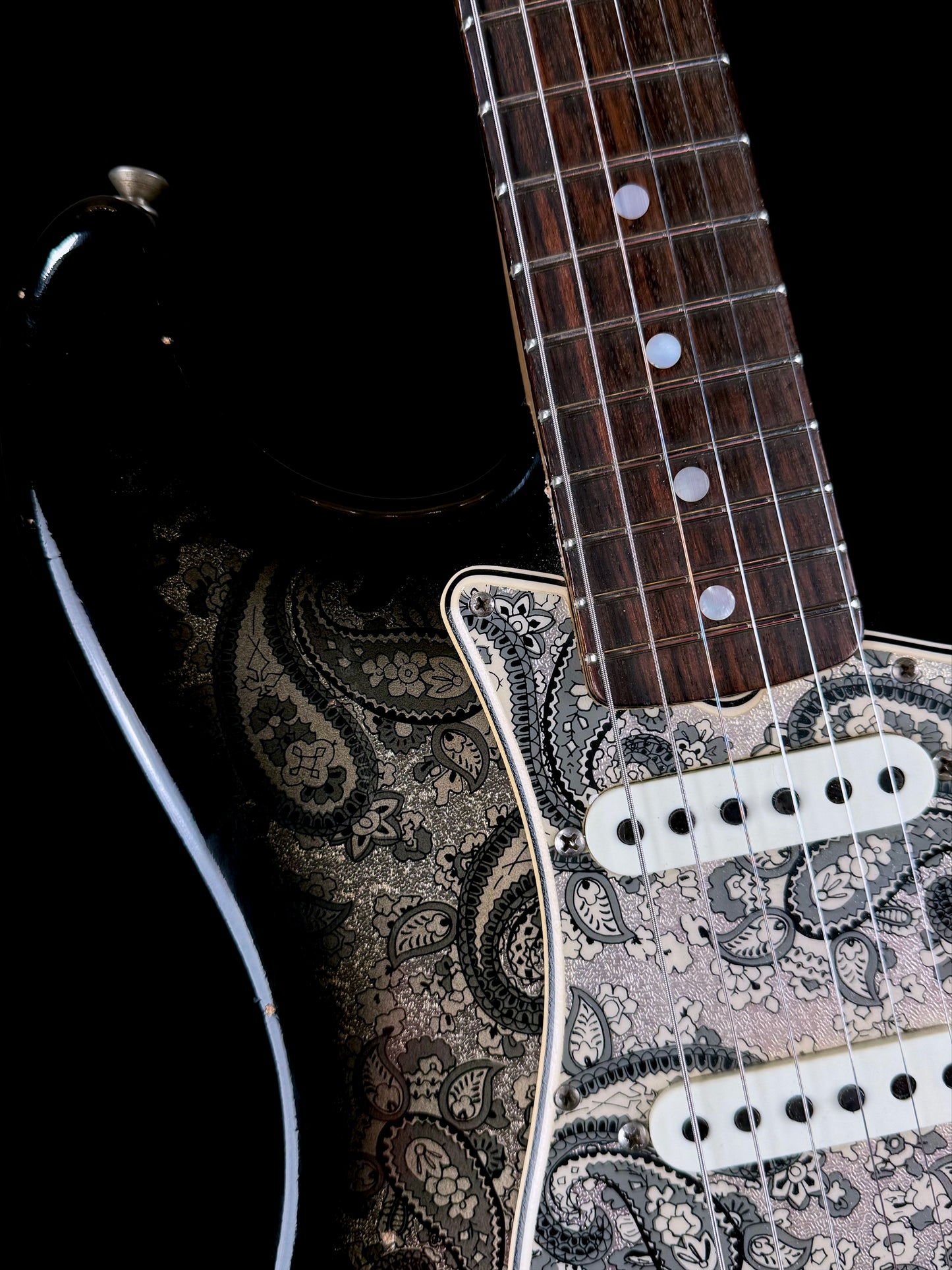 Fender Custom Shop 1969 Black Paisley Stratocaster Relic | Namm Limited Edition