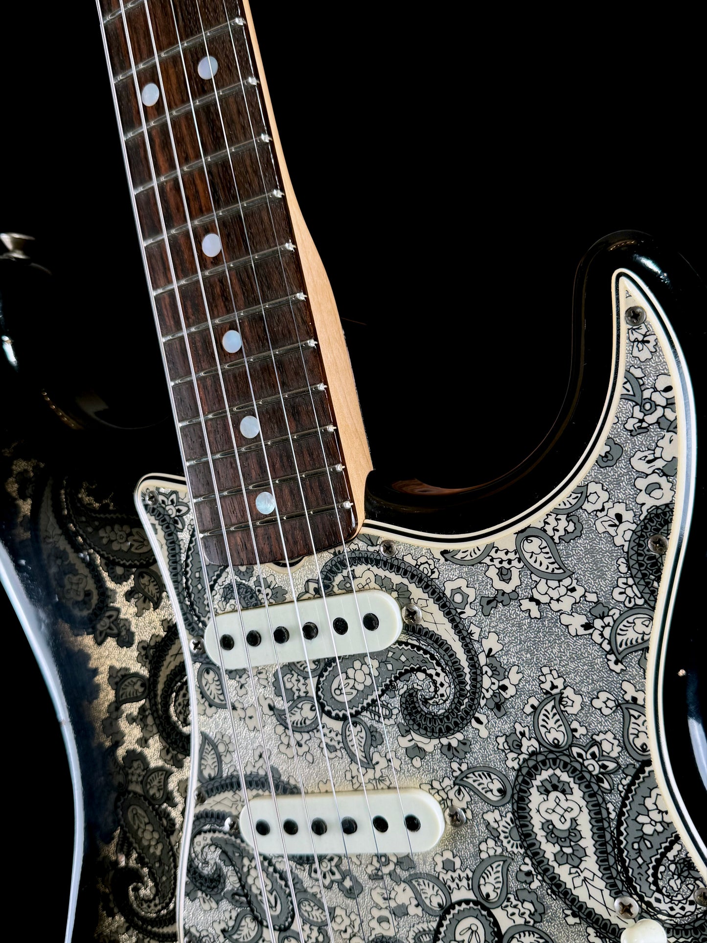 Fender Custom Shop 1969 Black Paisley Stratocaster Relic | Namm Limited Edition