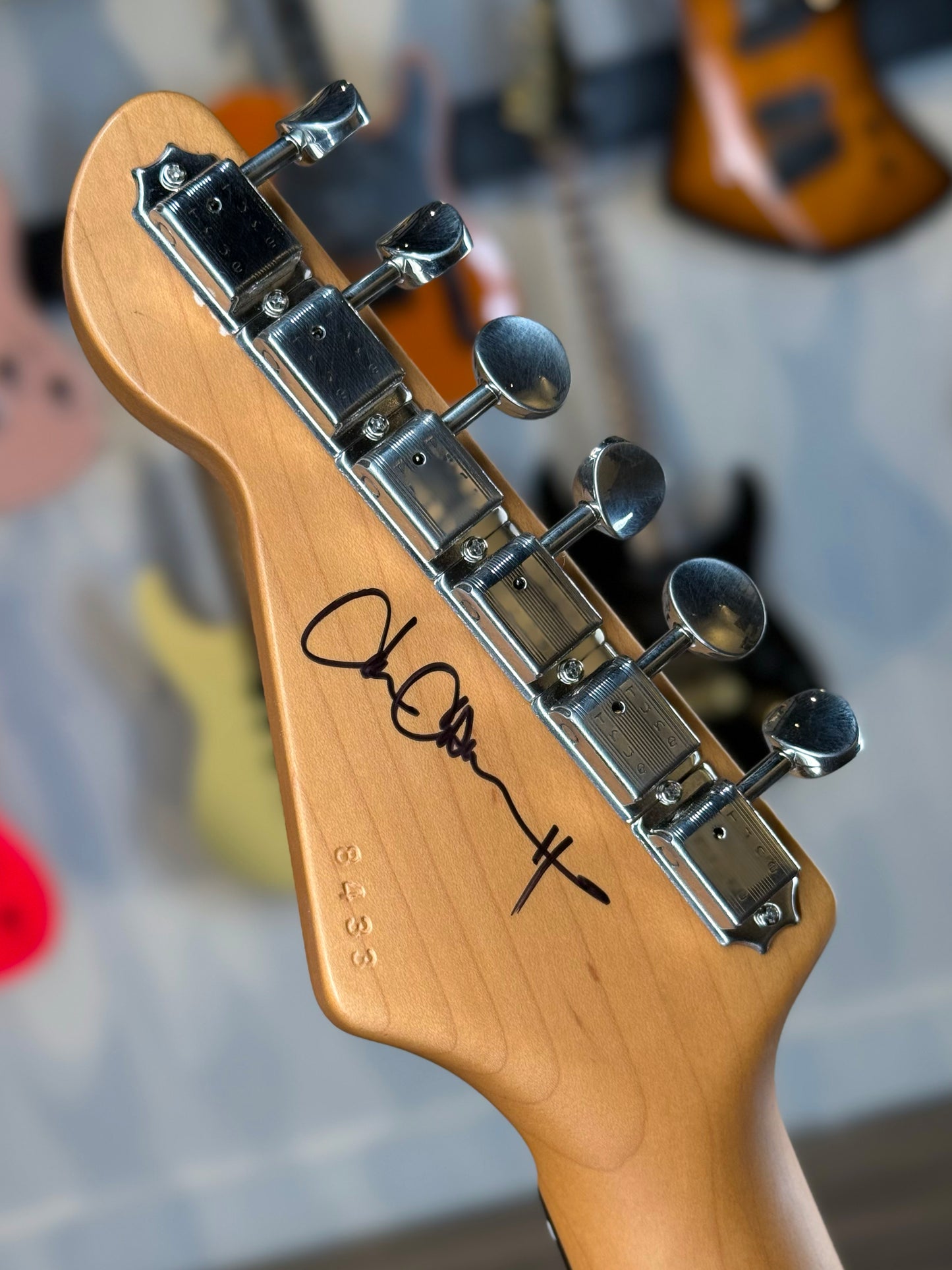 LSL Instruments Saticoy Heirloom Series #1 | 3-Tone Sunburst