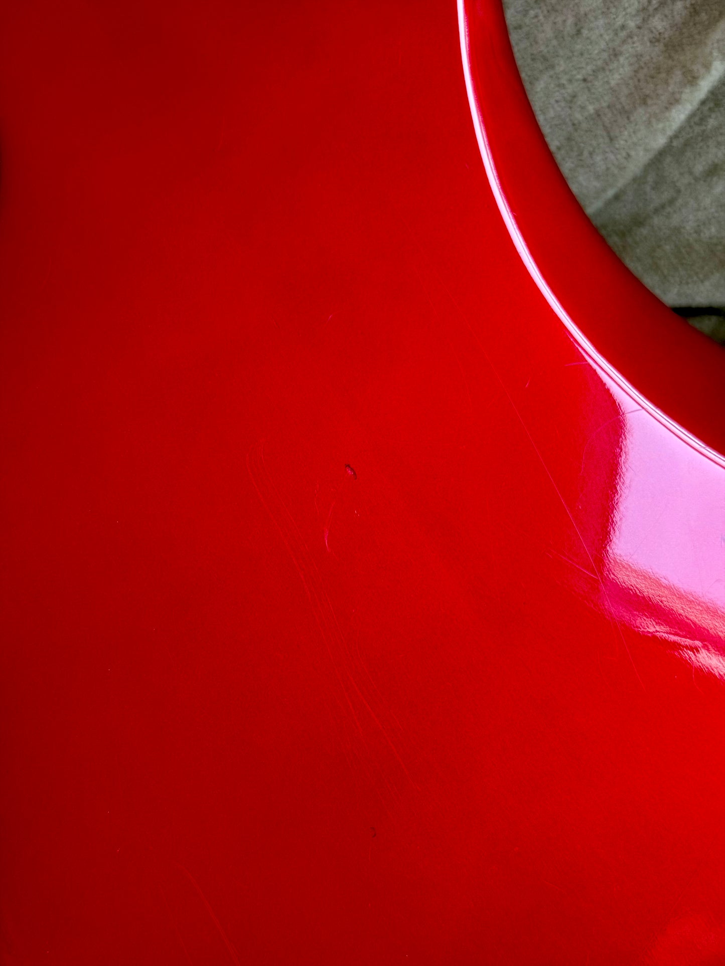 Gibson Victory MVX | Candy Apple Red