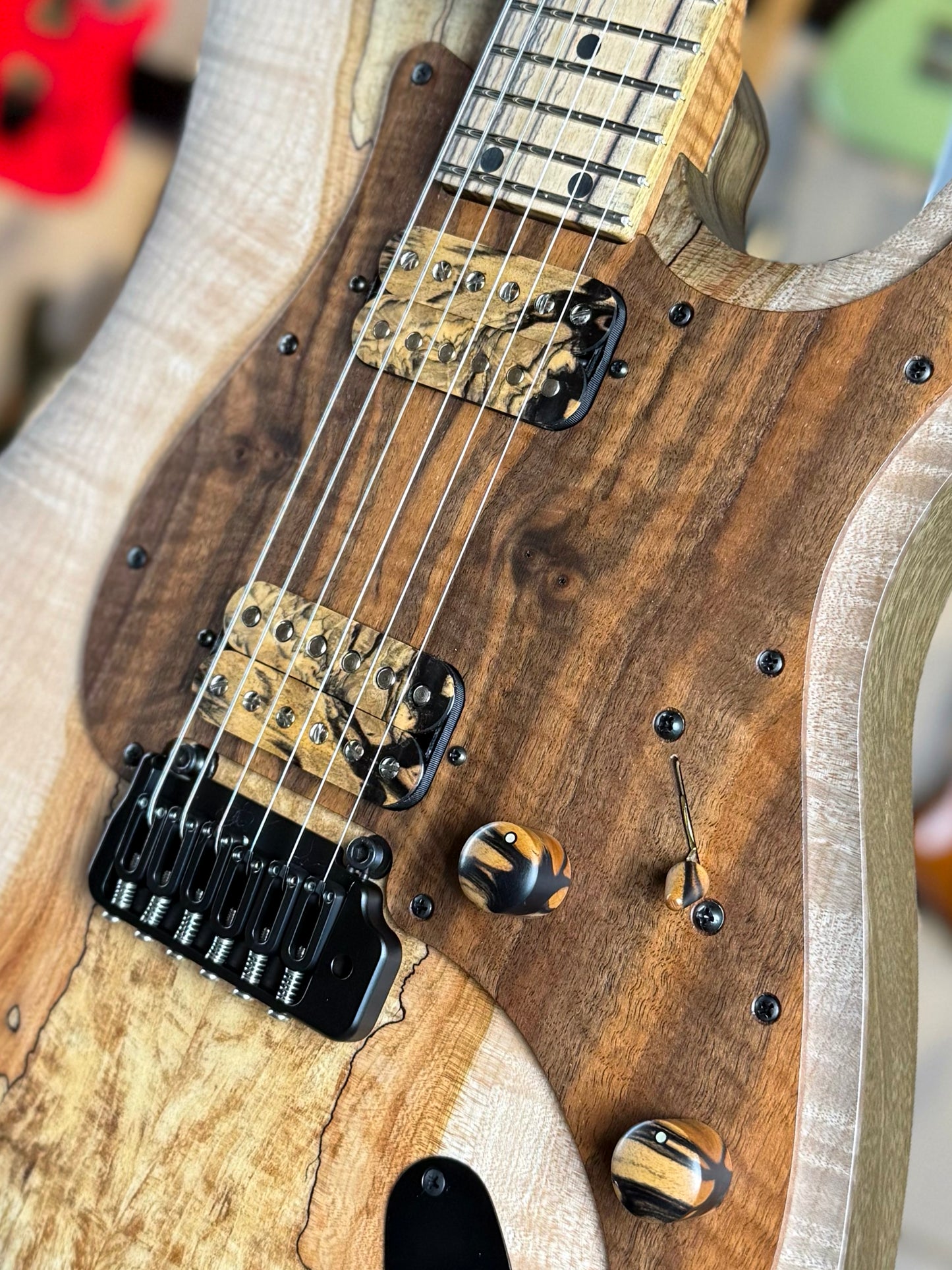 LSL Instruments Saticoy 24 DX HH  | Spalted Maple Charcoal Burst Satin