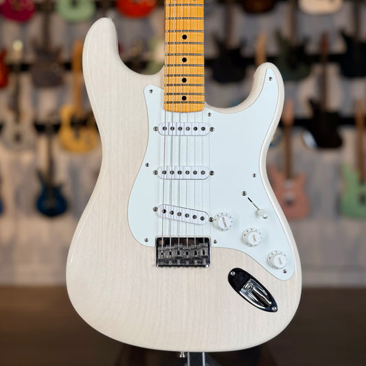 Fender Custom Shop Vintage Custom ’55 Hardtail Stratocaster | Aged White Blonde