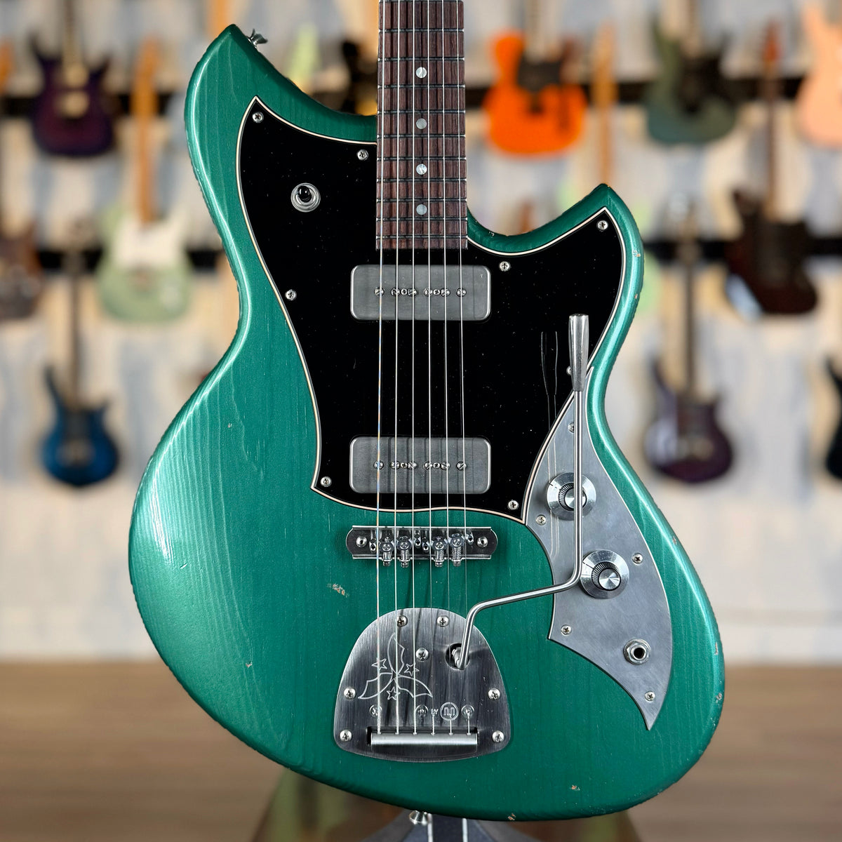 Novo Guitars Serus J Custom | Sherwood Green