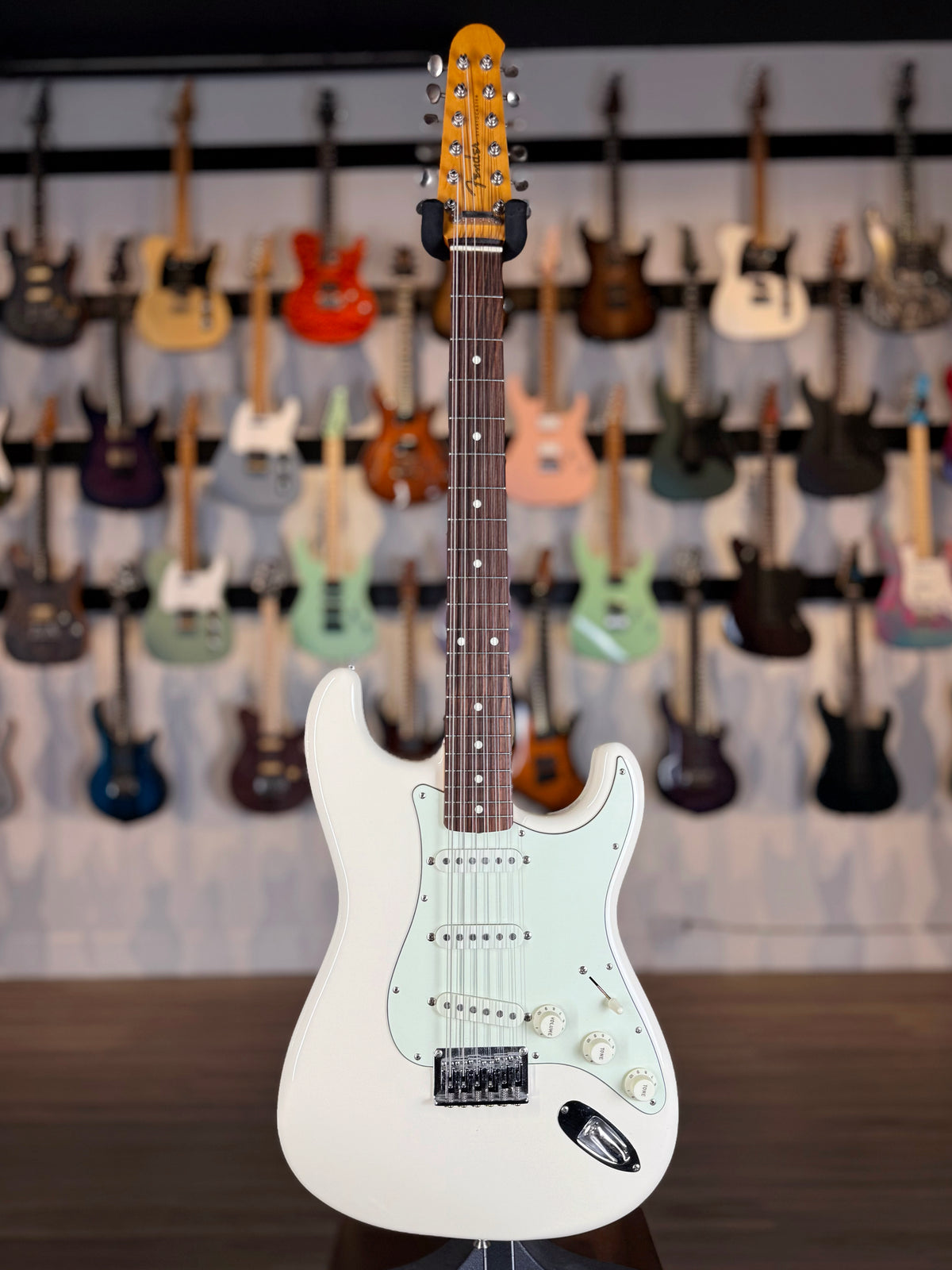 Fender FSR Traditional Stratocaster XII 12-String | Olympic White