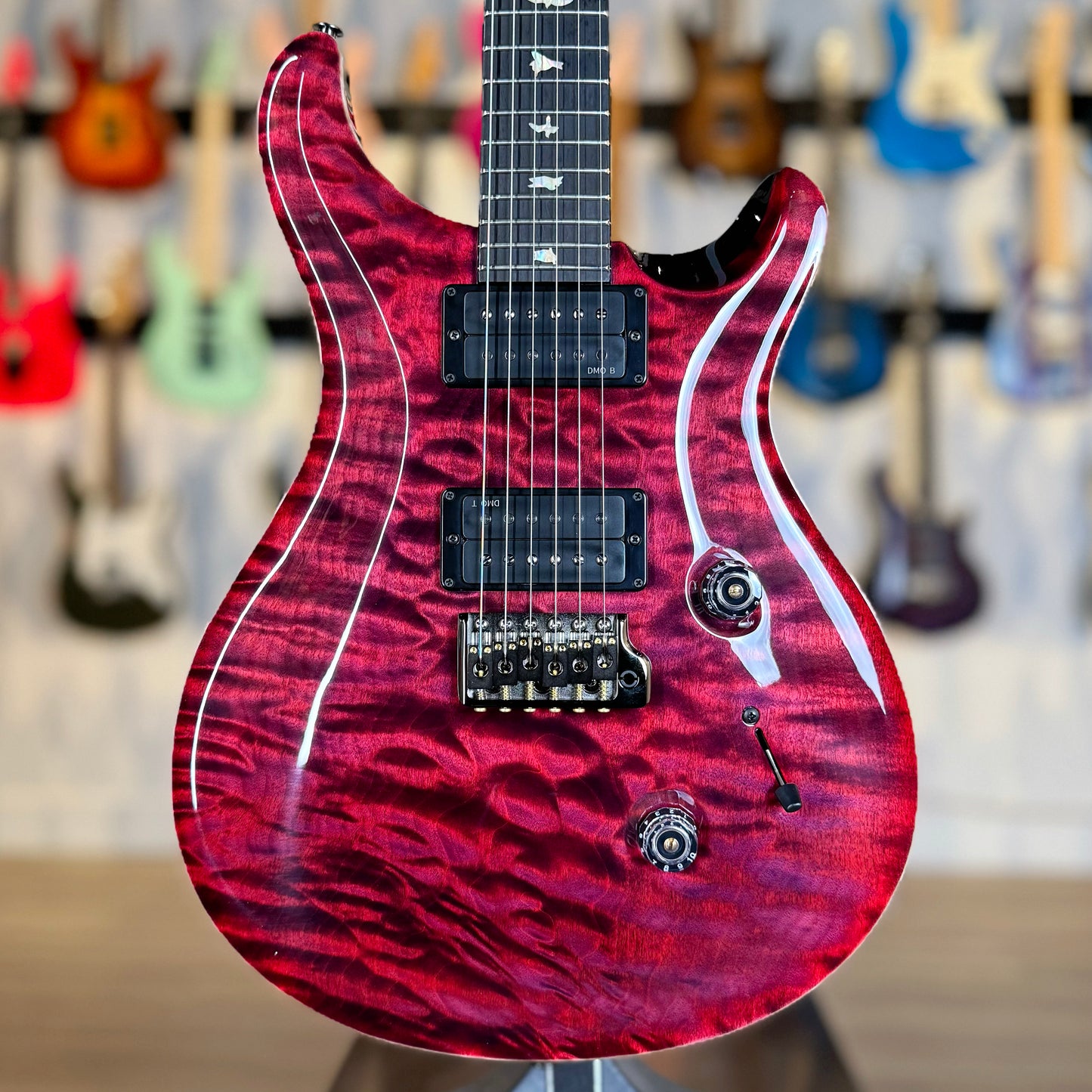 PRS Custom 24 Artist Top Sprayer's Choice | Raspberry (One-Piece Quilt Top)