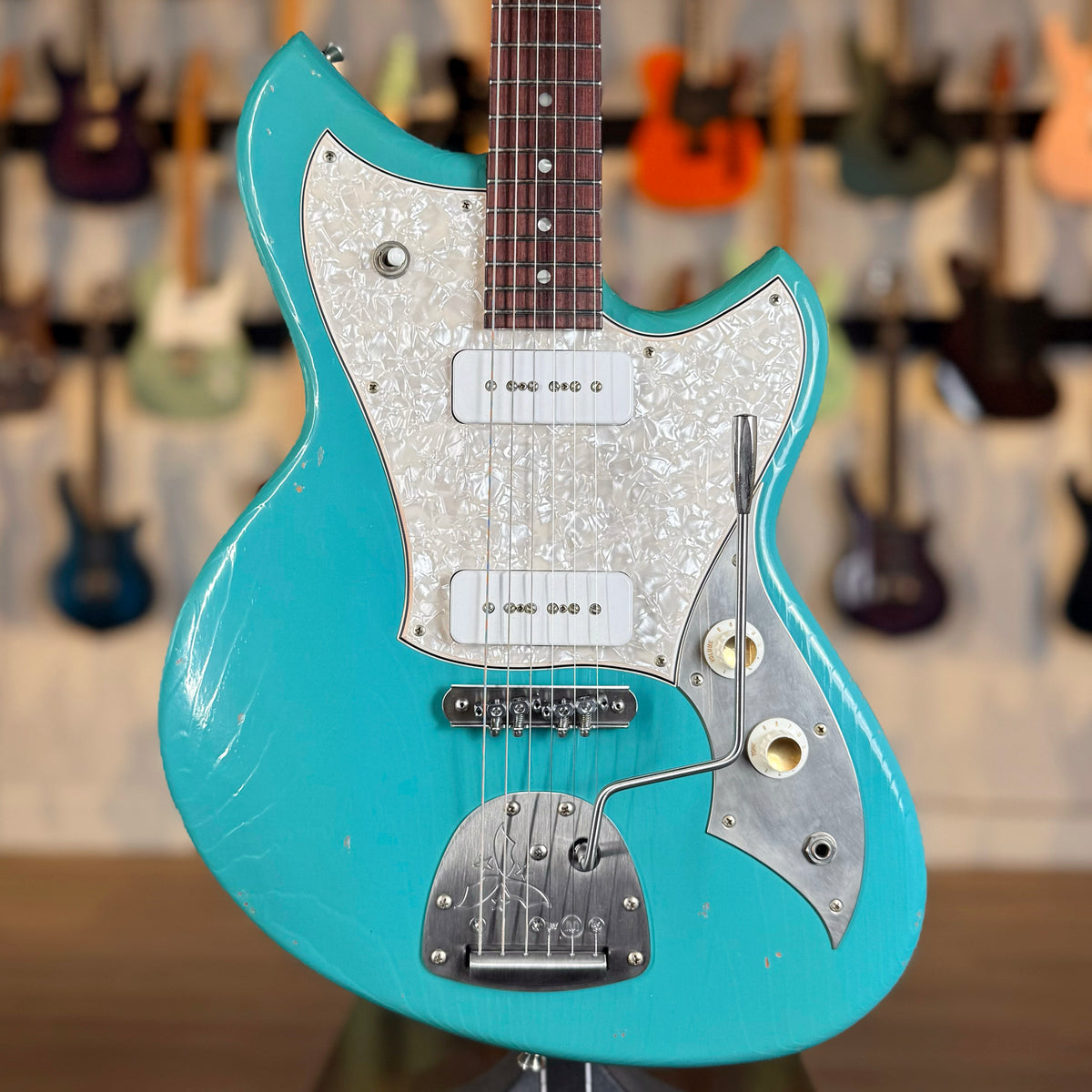 Novo Guitars Serus J Custom | Taos Turquoise