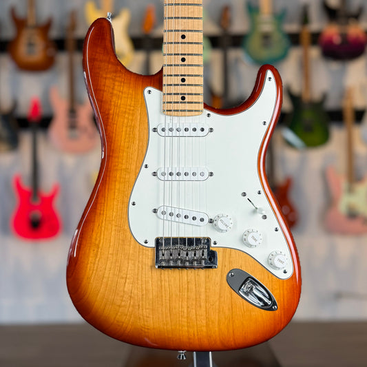 Fender American Standard Stratocaster | Sienna Sunburst