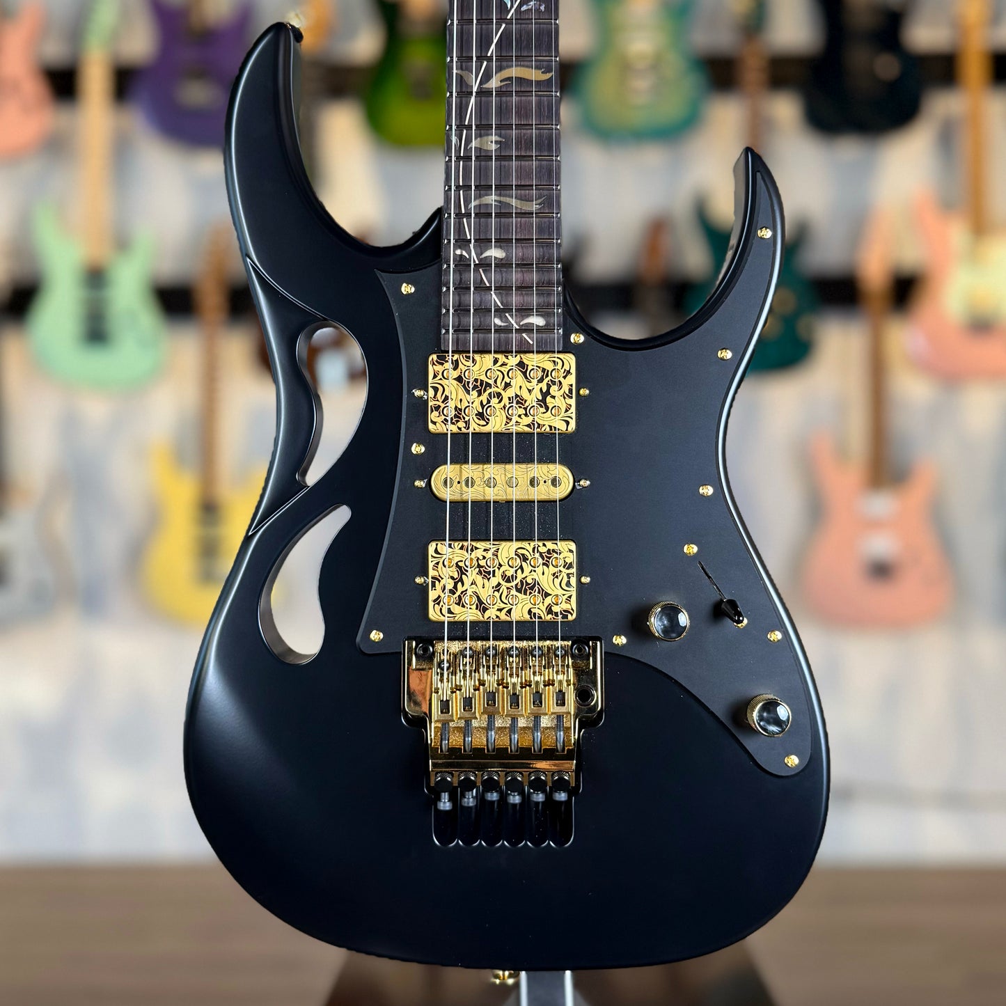 Ibanez PIA3761 | Onyx Black