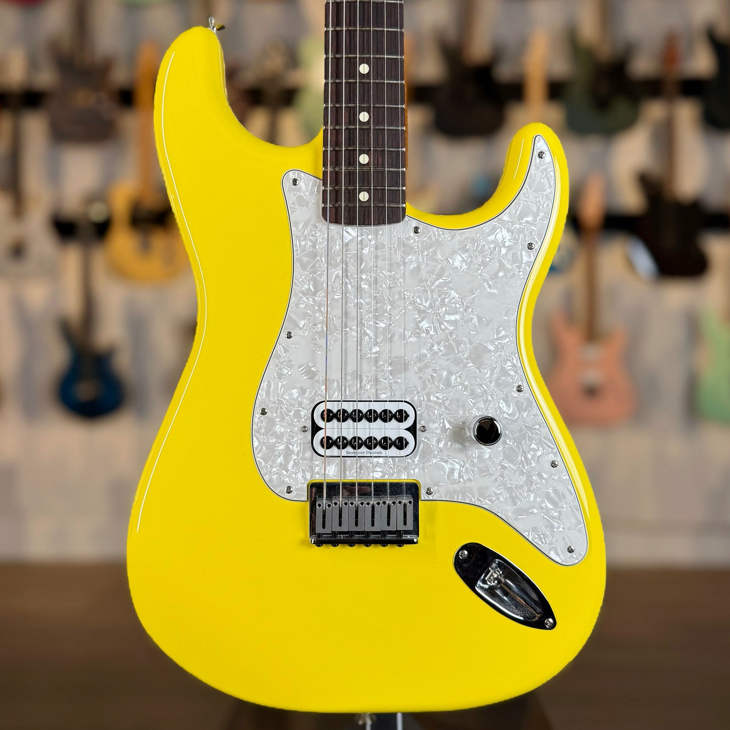 Fender Limited Edition Tom DeLonge Stratocaster | Graffiti Yellow