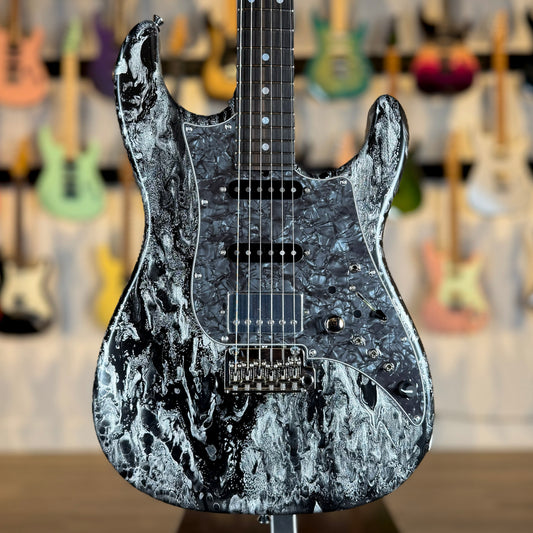 James Tyler Guitars Studio Elite | Black Schmear (Vibrato Spec)