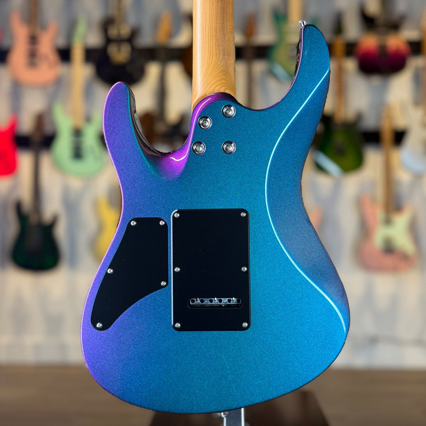 Suhr Modern Custom | Prism