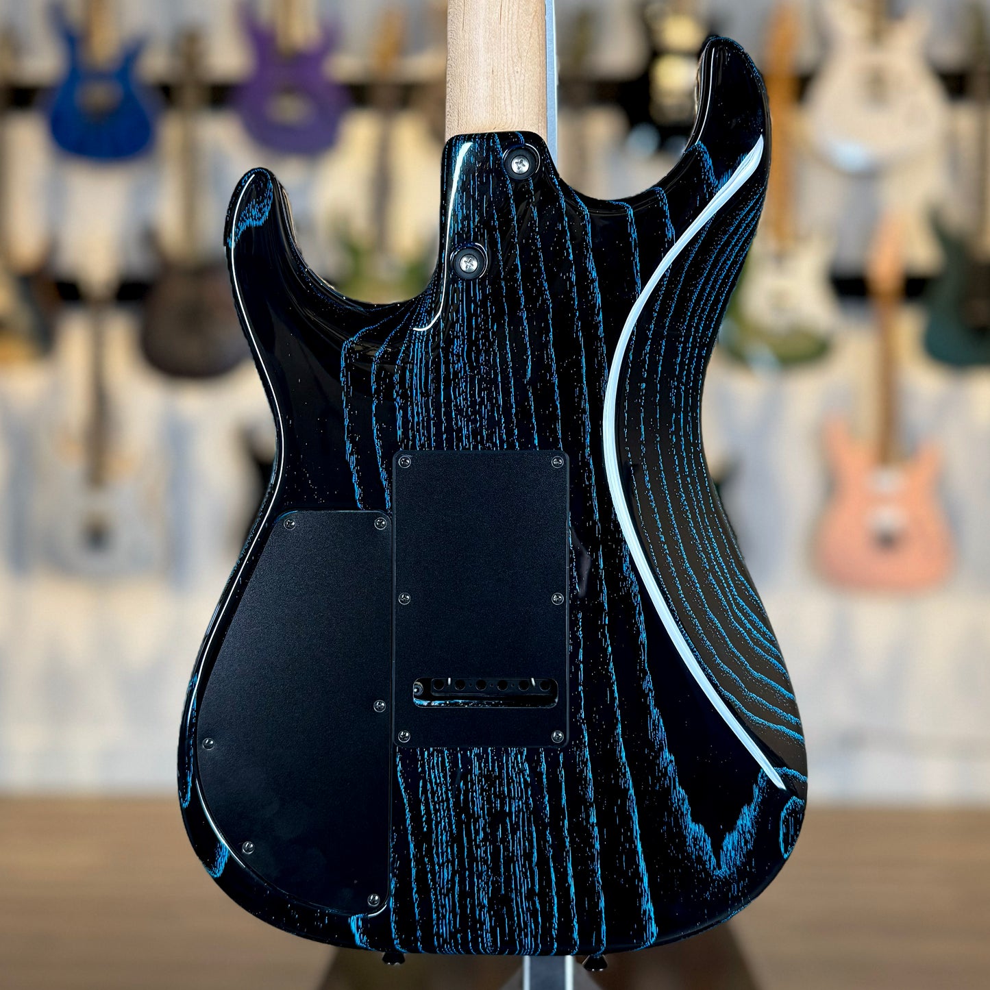 Tom Anderson Pro Am | Black with Bora Dog Hair