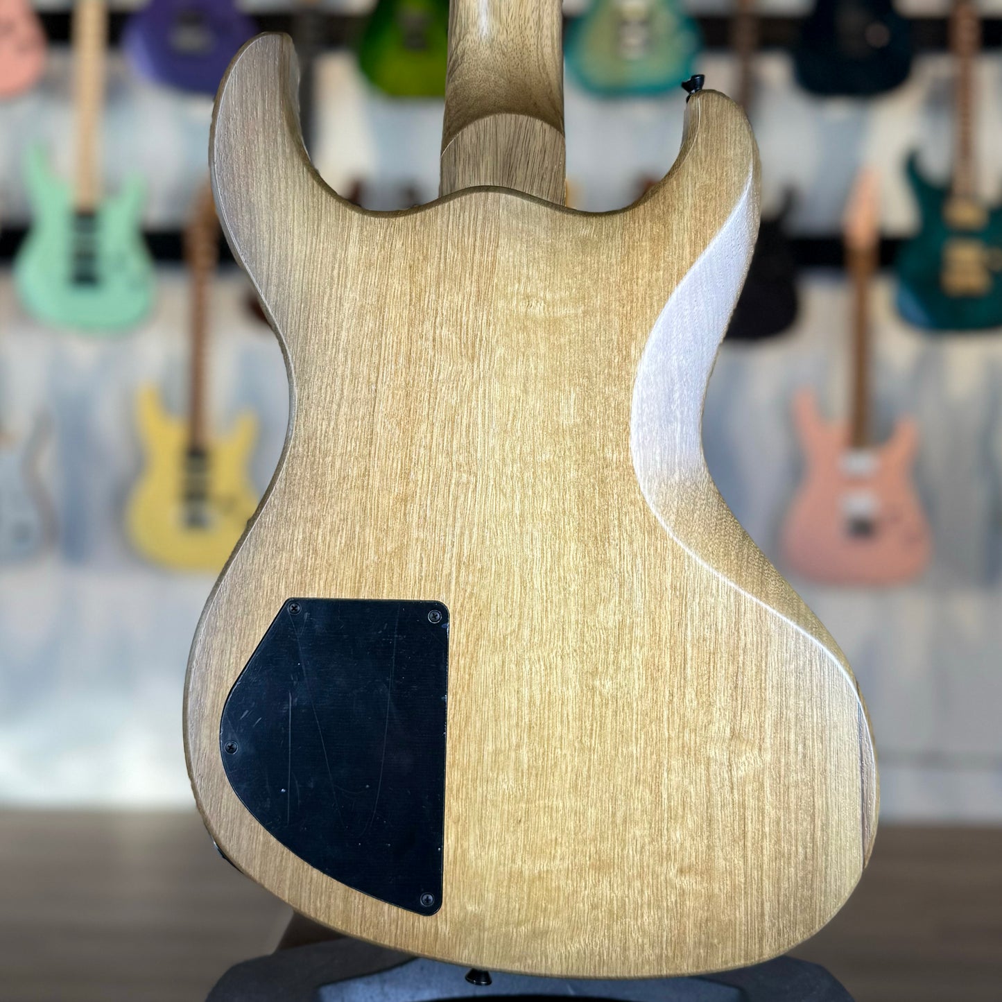 Dunable Gnarwhal 7 String USA Custom Shop | Quilt Sapele Natural Burst
