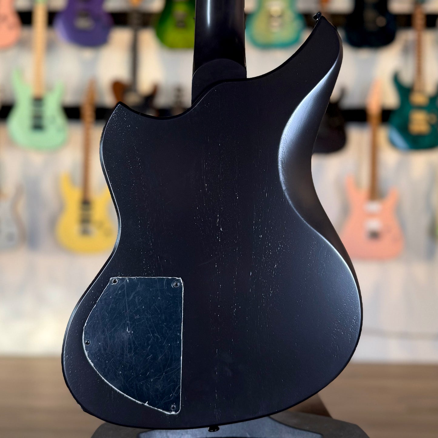 Dunable Yeti 7 USA Custom Shop | Black to Red Sparkle Colorshift