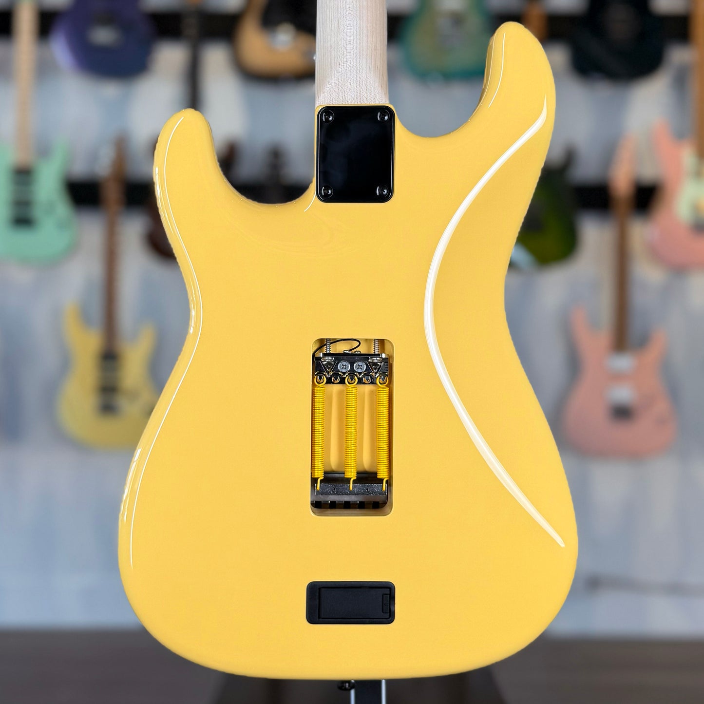 James Tyler Guitars Dann Huff Classic | Yellow (Pre-Owned)