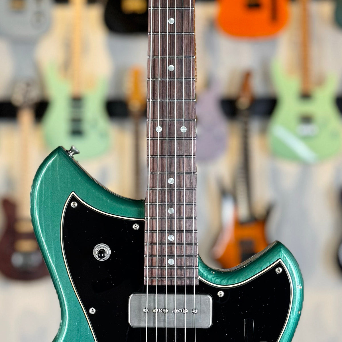 Novo Guitars Serus J Custom | Sherwood Green