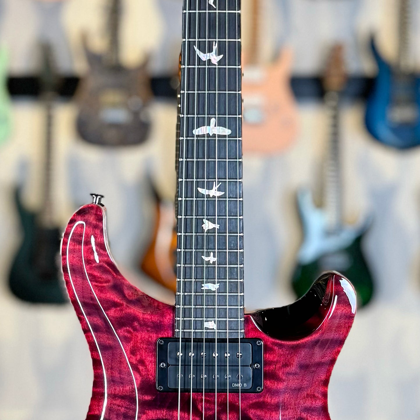 PRS Custom 24 Artist Top Sprayer's Choice | Raspberry (One-Piece Quilt Top)
