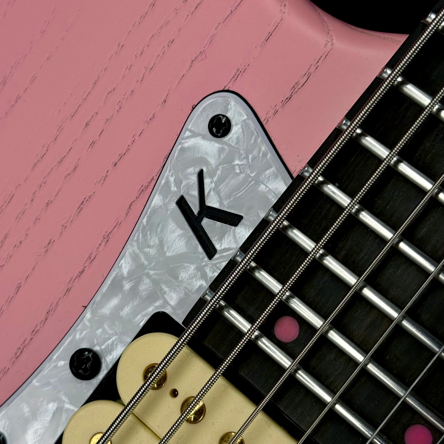 Kiesel Headless Delos 7  | Light Pink Raw Tone Satin