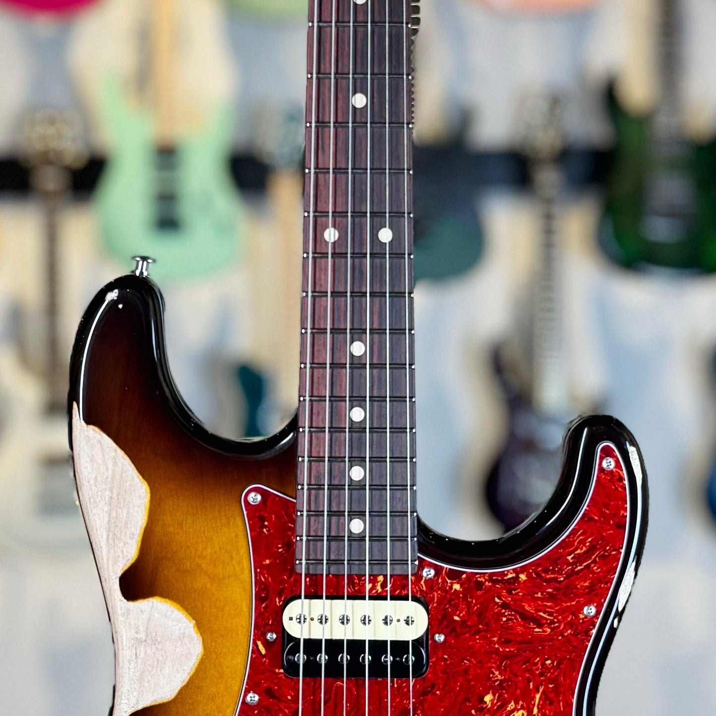 Suhr Ian Thornley Signature Classic S Antique | Roughneck