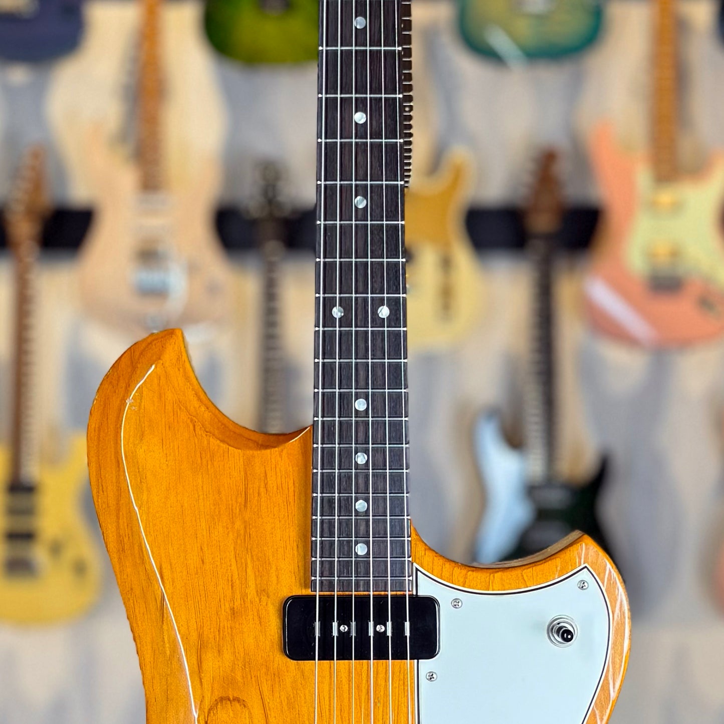 Novo Guitars Voltur Nucleus NAMM 2026 Limited Edition | Amber