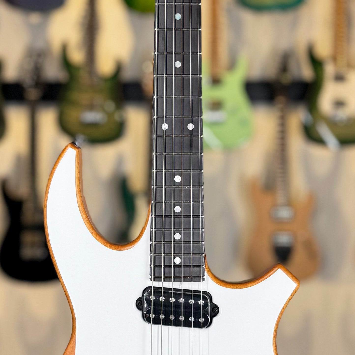 James Tyler Guitars Ultimate Weapon | White Pearl