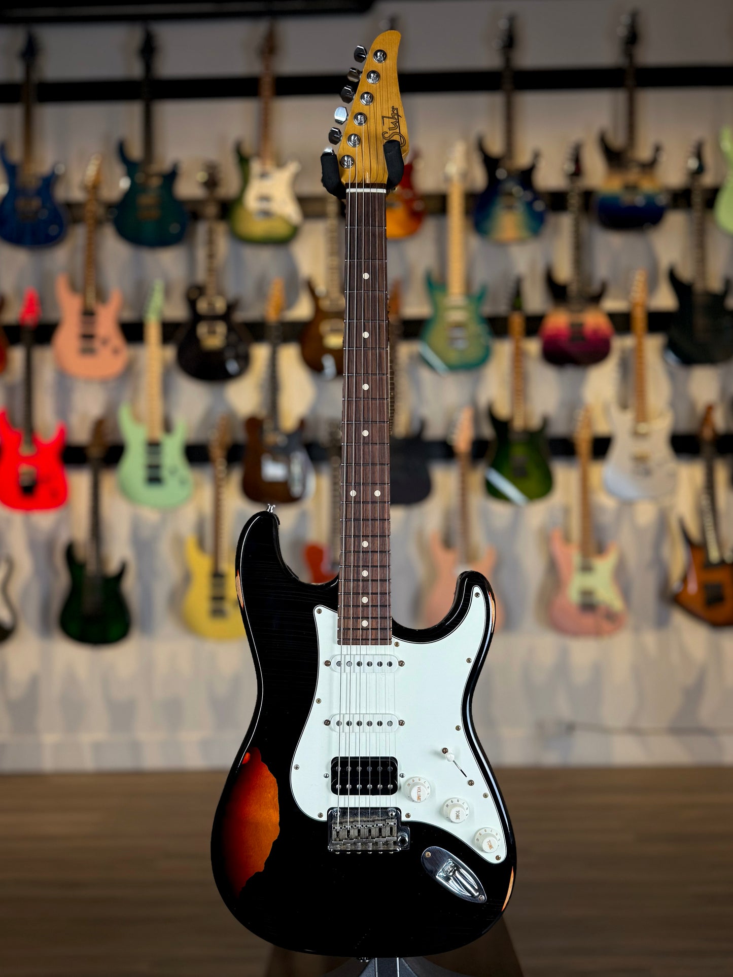 Suhr Classic S Antique | Black Over 3 Tone Burst (Pre-Owned)