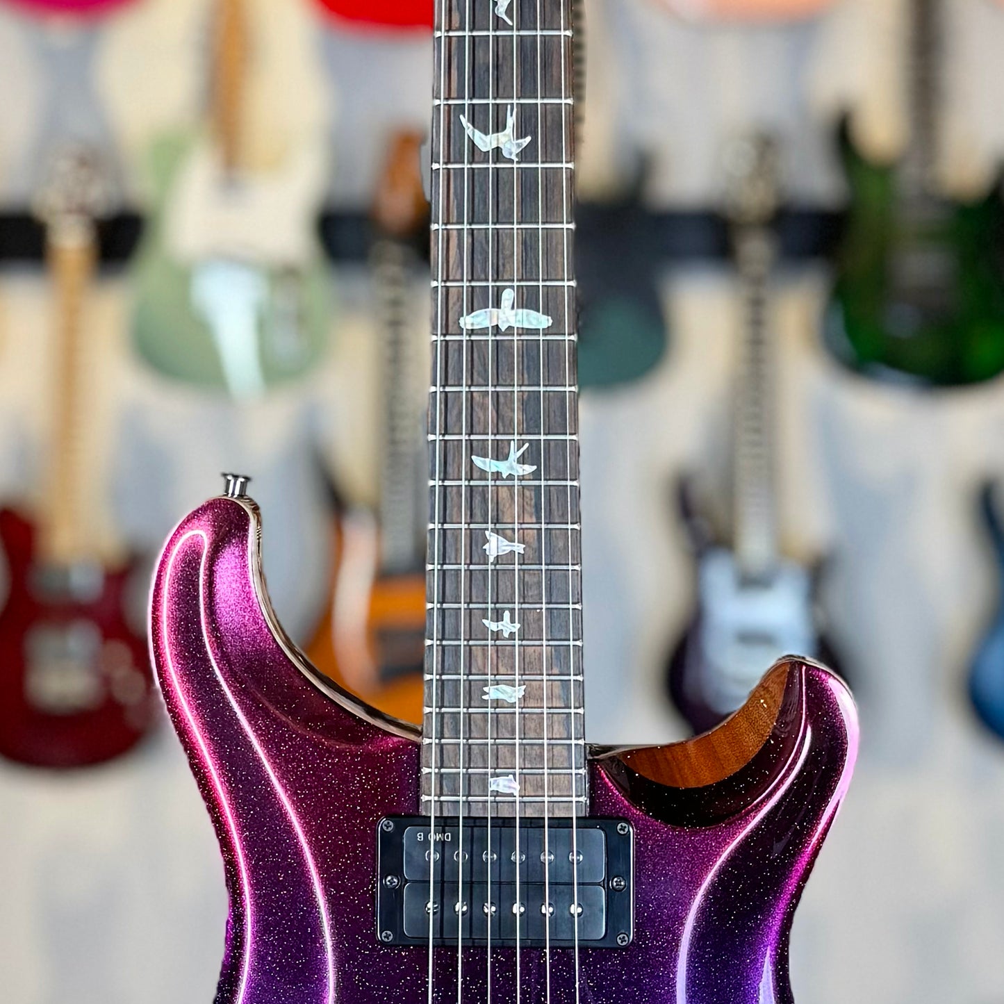 PRS Custom 24-08 Wood Library Sprayer's Choice | Magenta Purple Colorshift/Natural Back