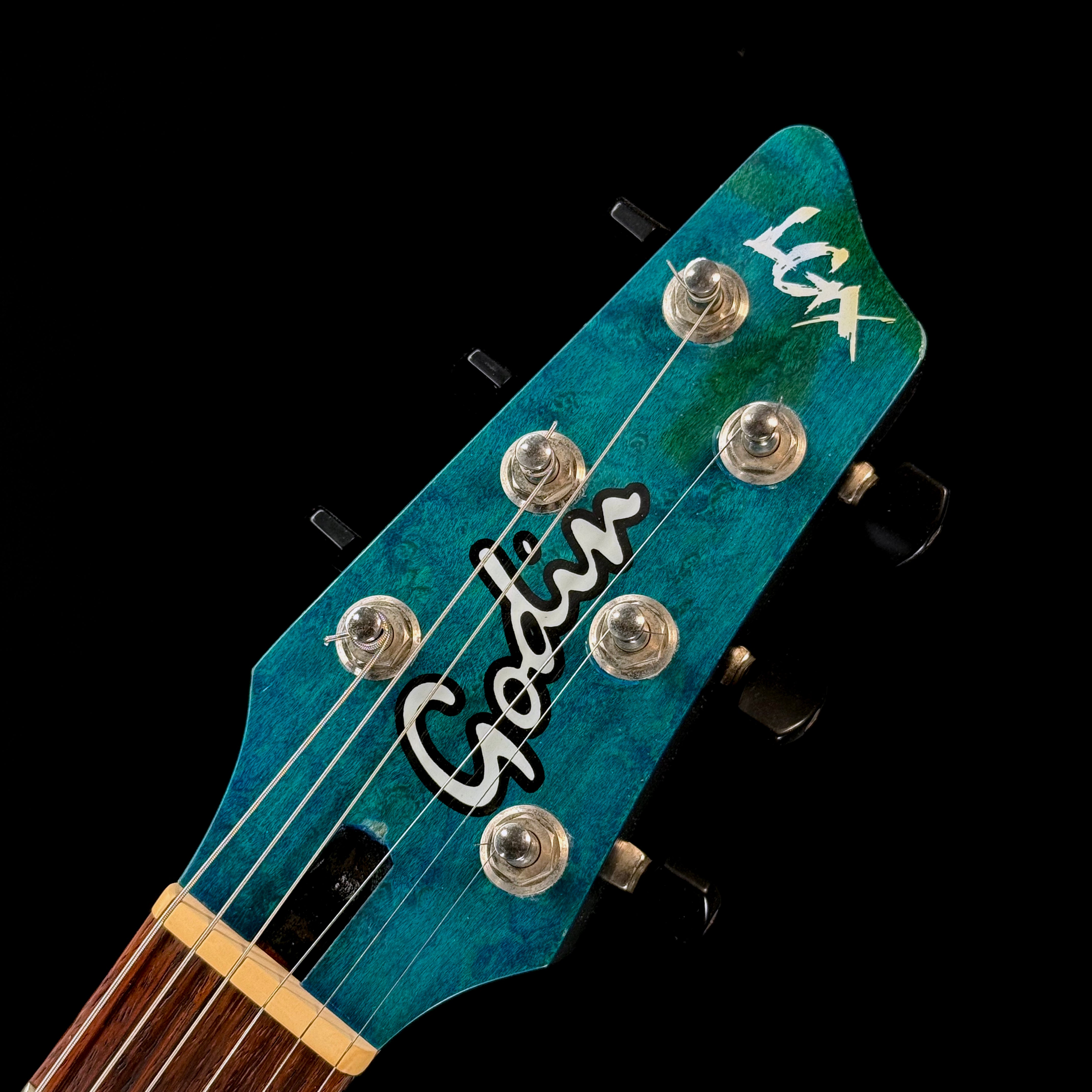 Godin LGX LR Baggs Piezo | Trans Blue Quilt – The Vibrato Bar