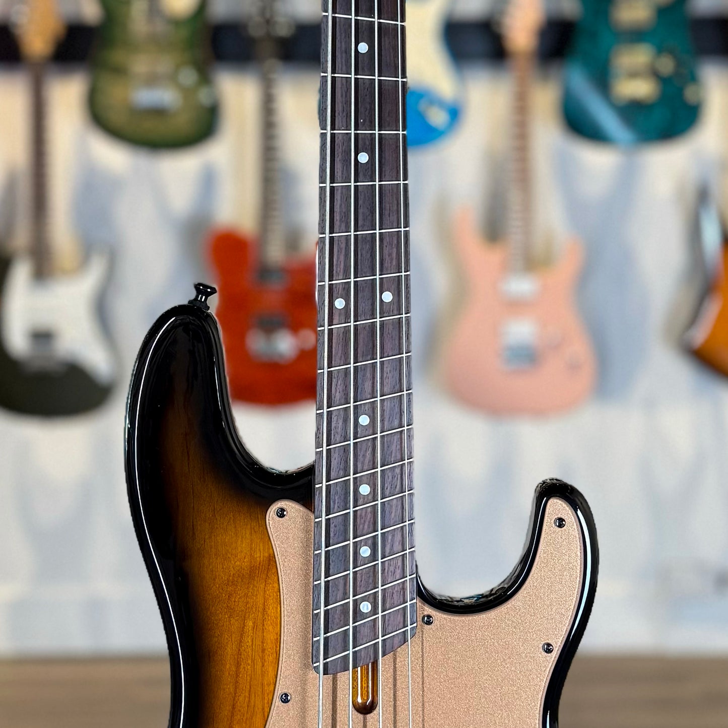 Dingwall Guitars SP1 4 String | Gloss Vintageburst
