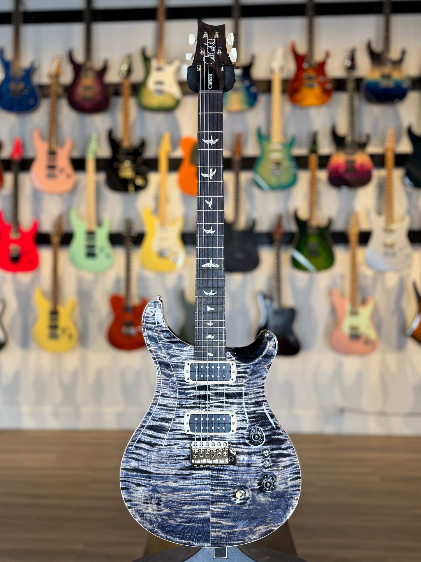 PRS Custom 24-08 Sprayer's Choice | Faded Indigo/Charcoal with Silver Microburst Back