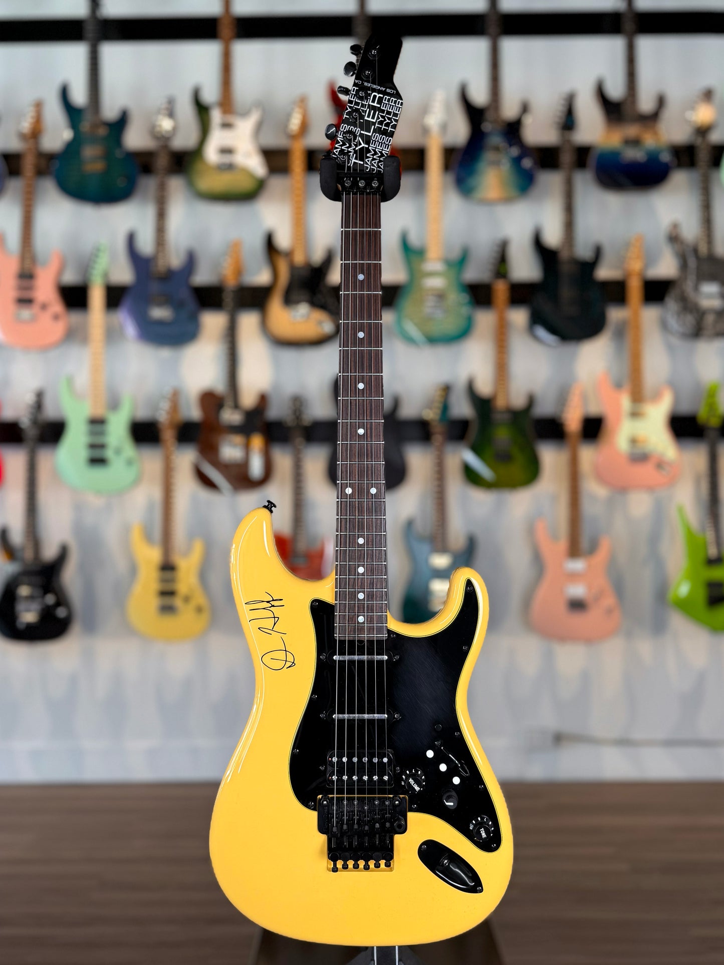 James Tyler Guitars Dann Huff Classic | Yellow (Pre-Owned)