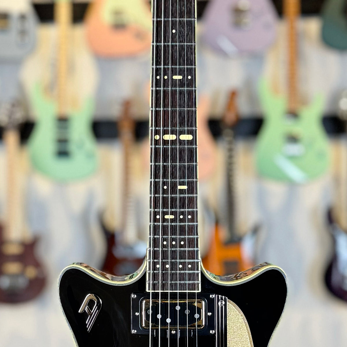 Duesenberg Alliance Series Joe Walsh Signature | Black with Flame Maple Back