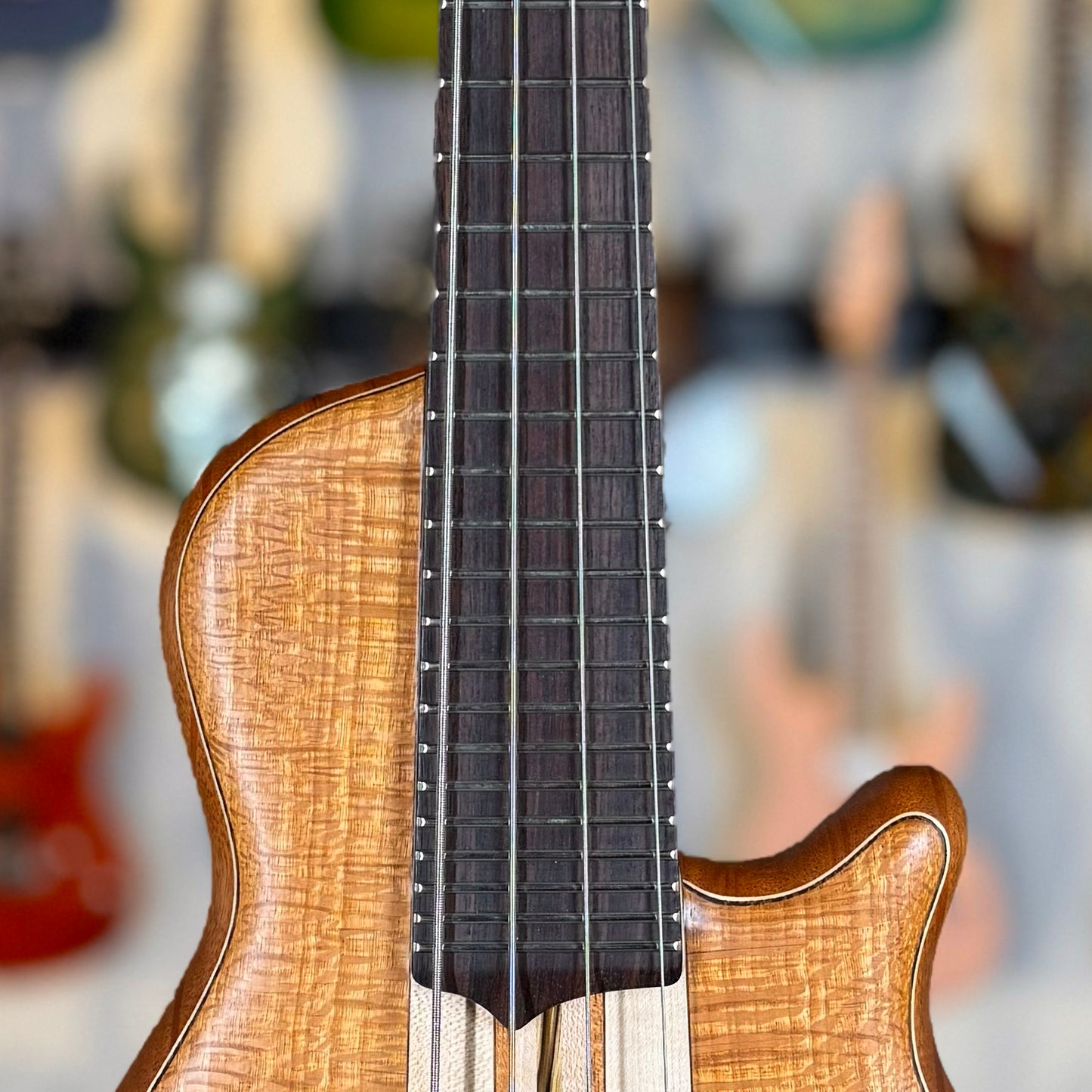 Mayones Cali 4 | Natural Bubinga