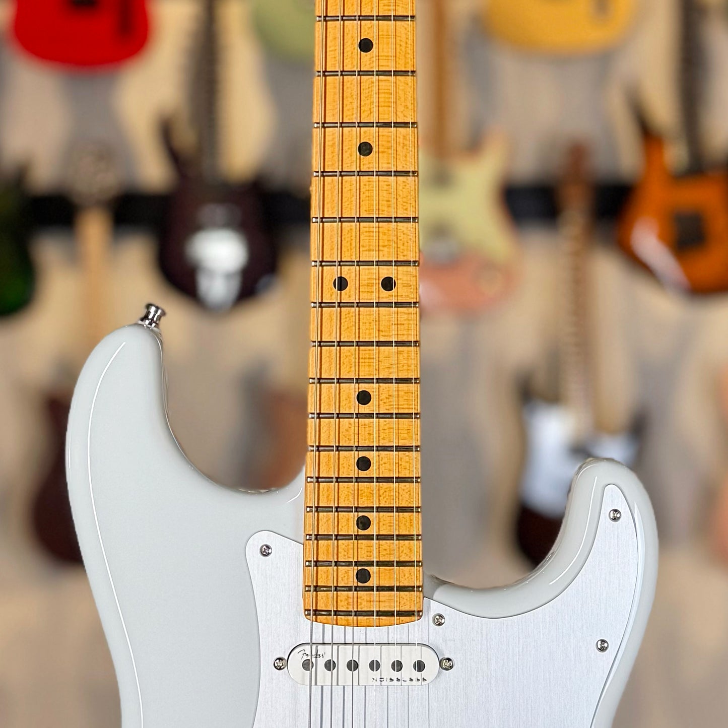 Fender American Ultra II Stratocaster | Avalanche