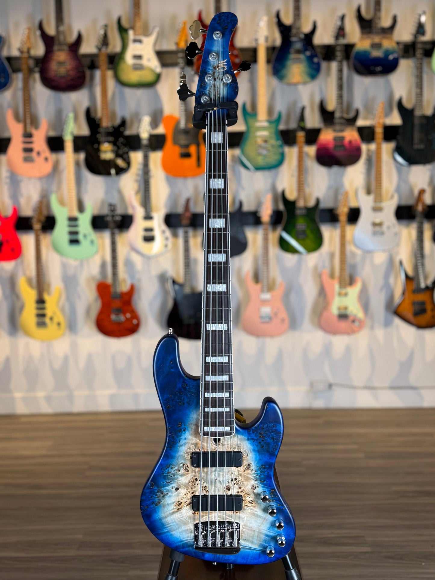 Mayones Jabba Mala Due 5 Federico Malaman Signature 5 String | Natural Fade Blue Burst Out